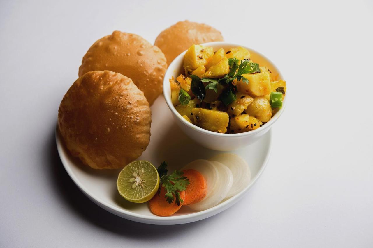 Oyo Hotel Rajendra Khalilabad Extérieur photo